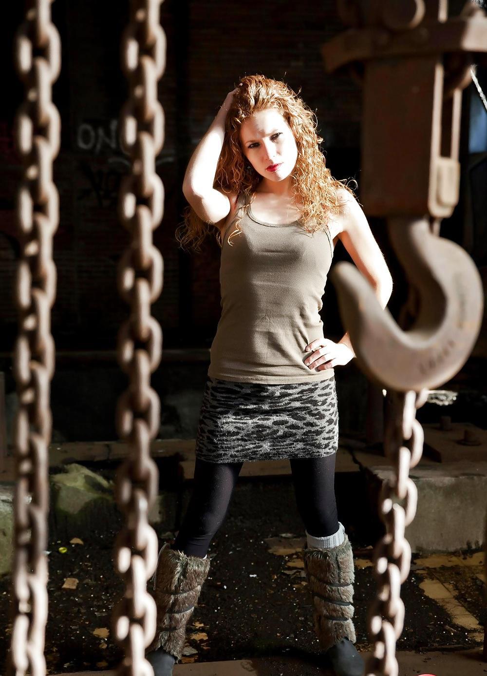 RedheadNaomi uit Antwerpen,Belgie